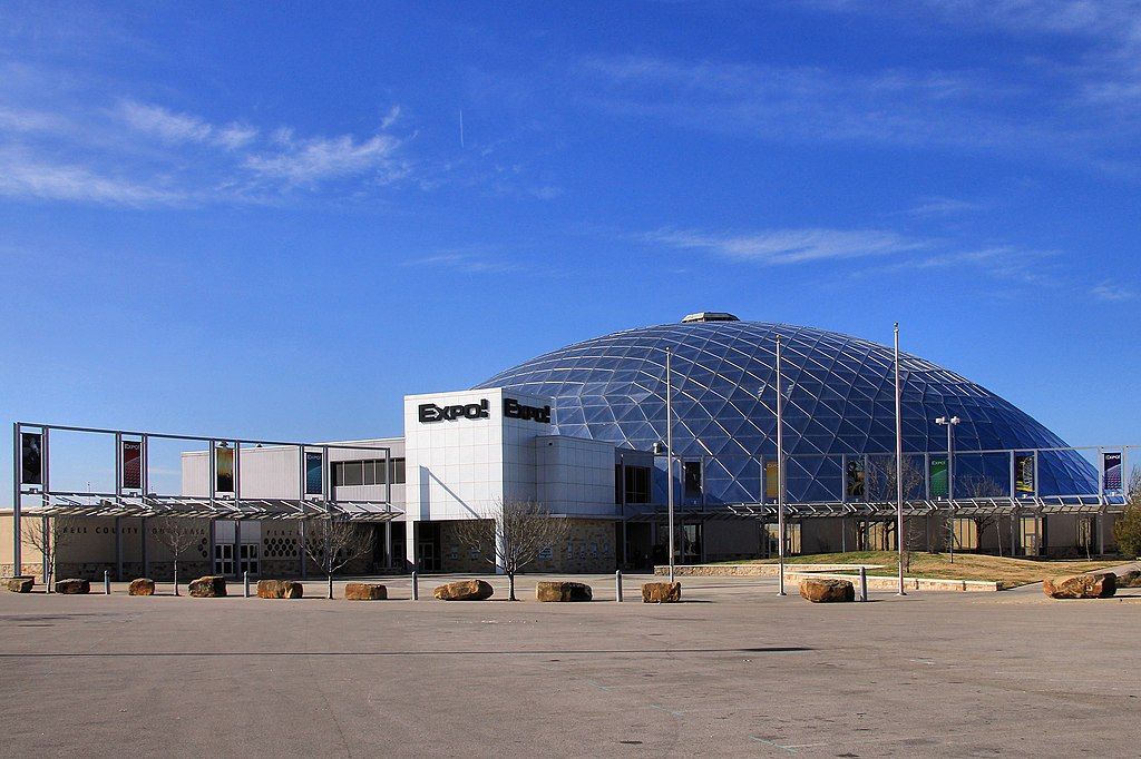 Exterior of Bell County Expo Center