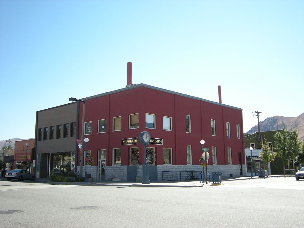 Front View of Lake Chelan Museum
