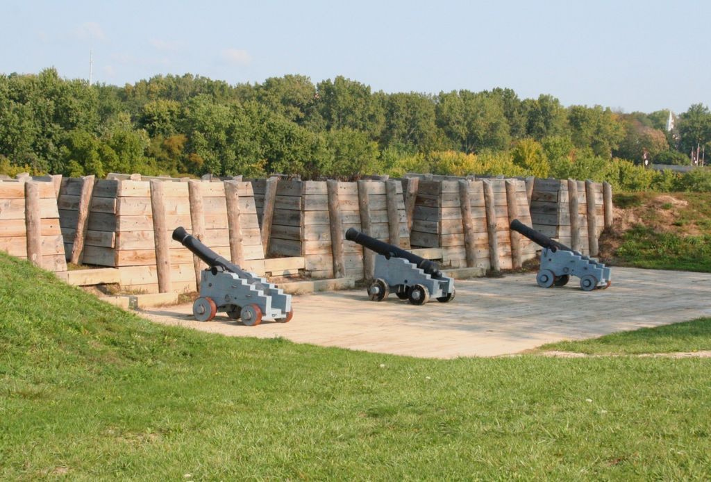 Canons at Fort Meigs Historic Site