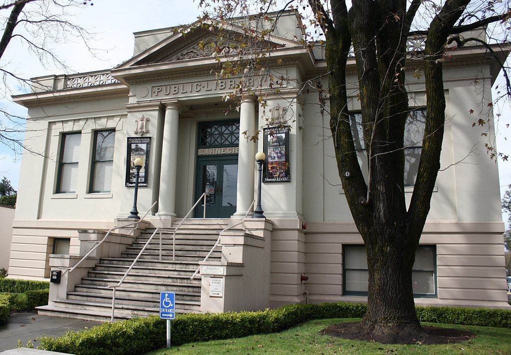 View of Healdsburg Museum and Historical Society