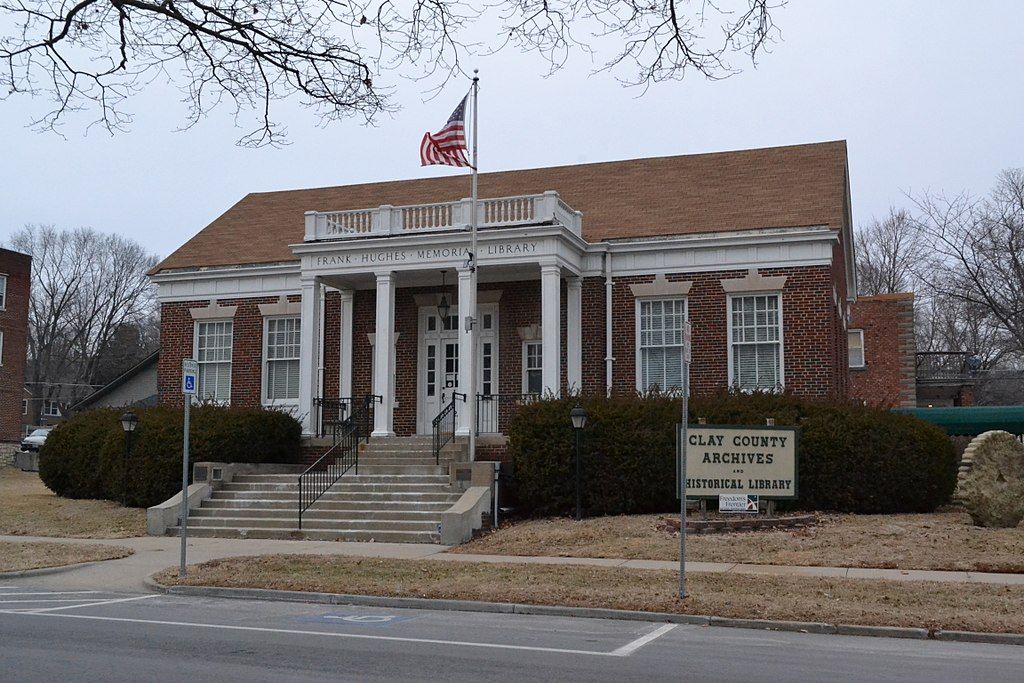 Front View of Clay County Archives and Historical Library