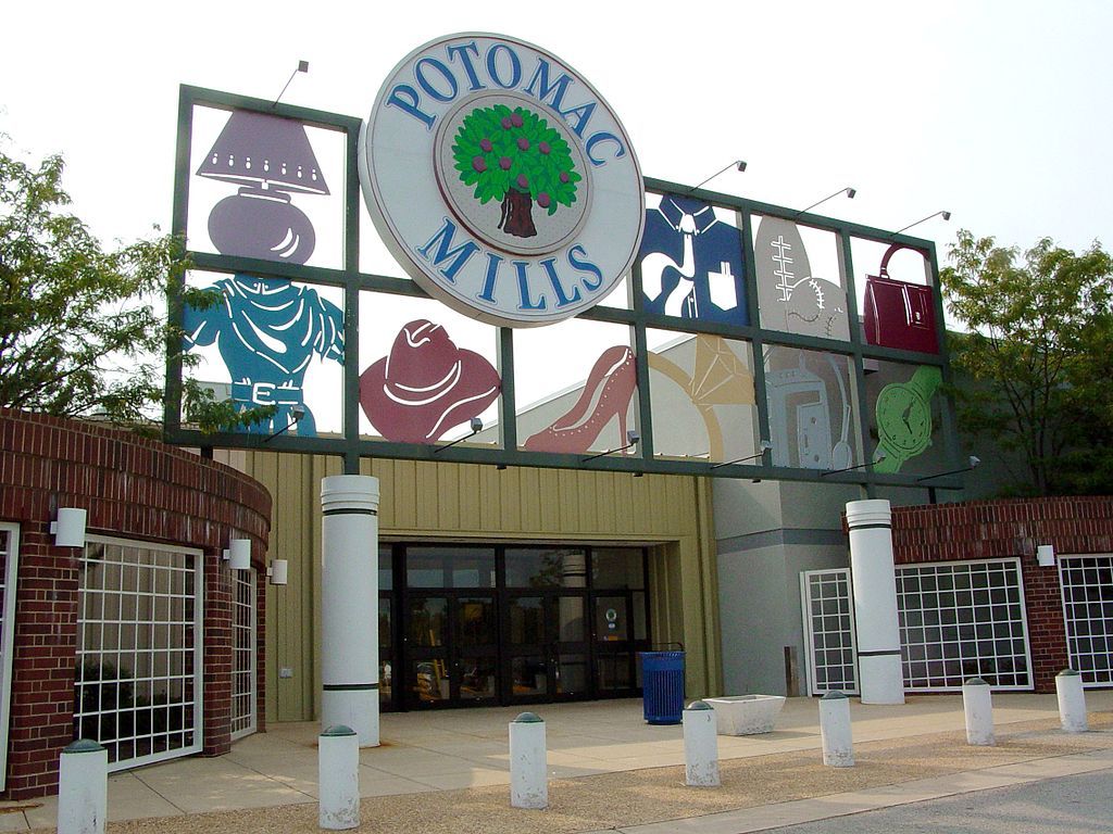 Front View of the Potomac Mills along the road.