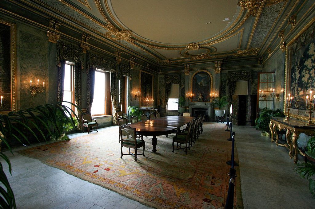 Dining hall in Staatsburgh State Historic Site