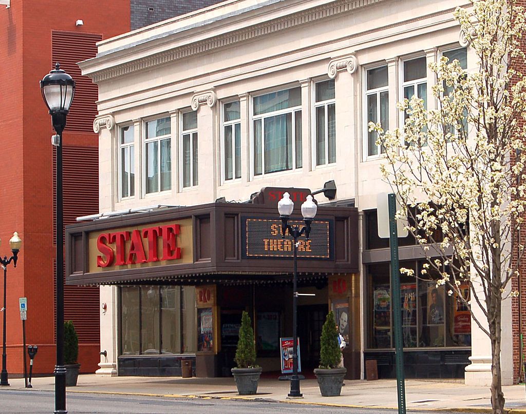 Front View of State Theatre New Jersey