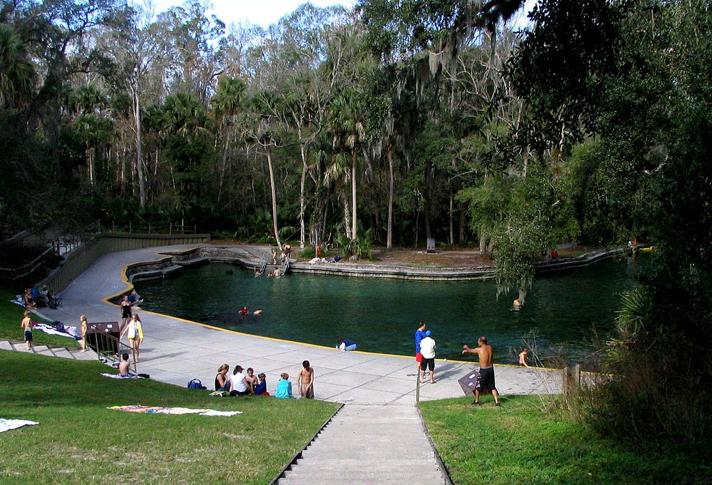 People at Wekiwa Springs State Park