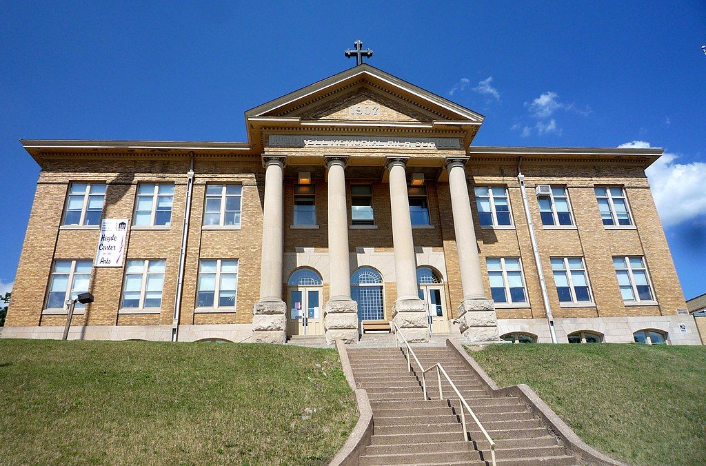 Outside View of Heyde Center for the Arts