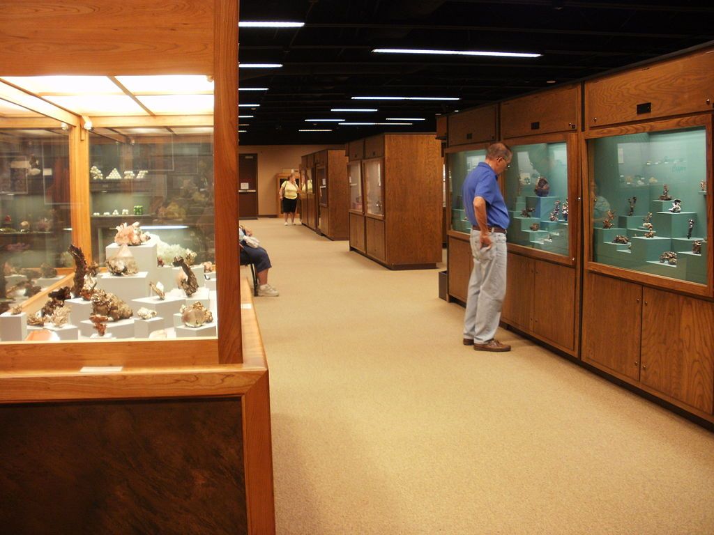 Visitors looking at the exhibits at A. E. Seaman Mineral Museum