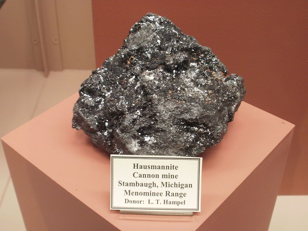 Display of a rock from mining site at A. E. Seaman Mineral Museum