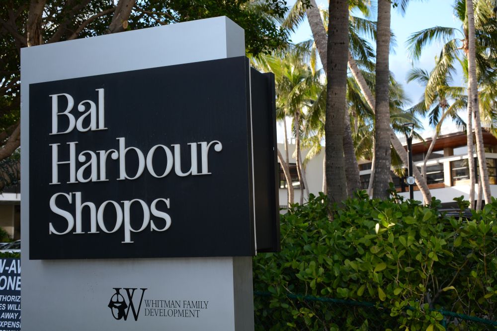 Signage of Bal Harbour Shops