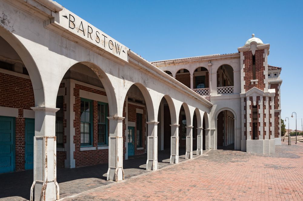Side view of Barstow Harvey House's exterior