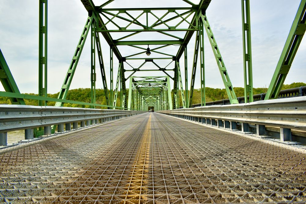 Scenic view of Uhlerstown-Frenchtown Bridge