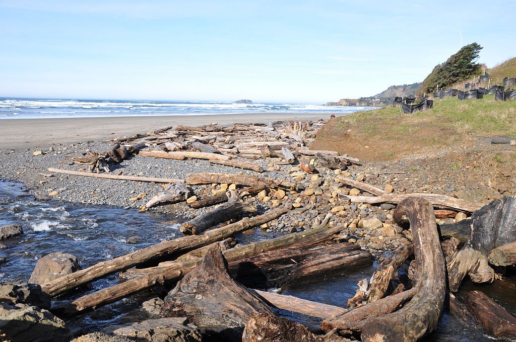 The waters of Beverly Beach State Park