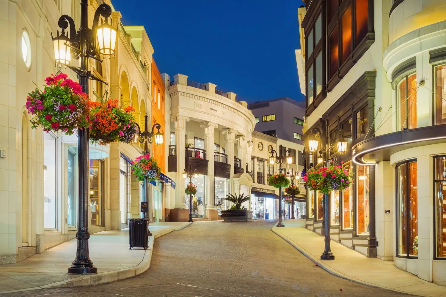 20 Best Things to Do in Beverly Hills, CA