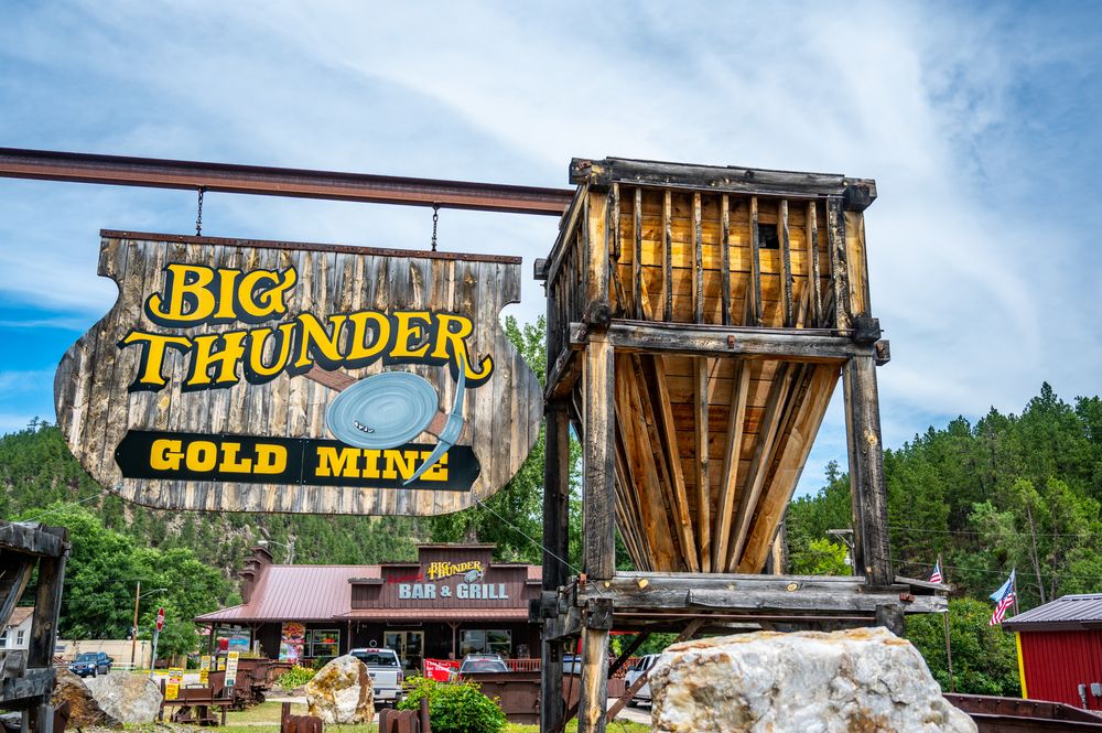 Signage of Big thunder gold mine