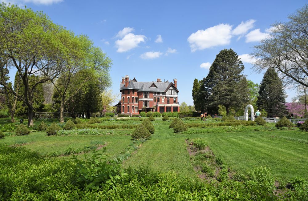 Huge garden at Brucemore Estate