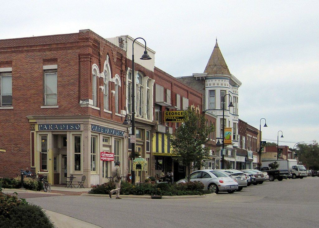 Street view of Café Paradiso