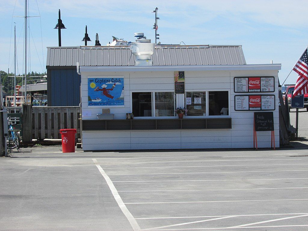 Front view of Captain's Catch