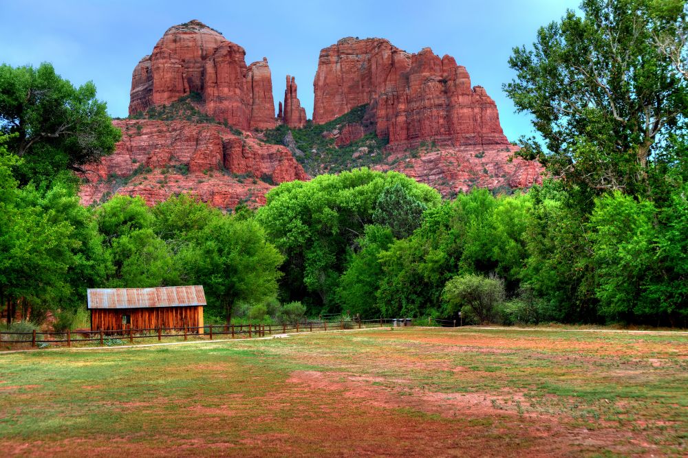 Scenic view of Cathedral Rock