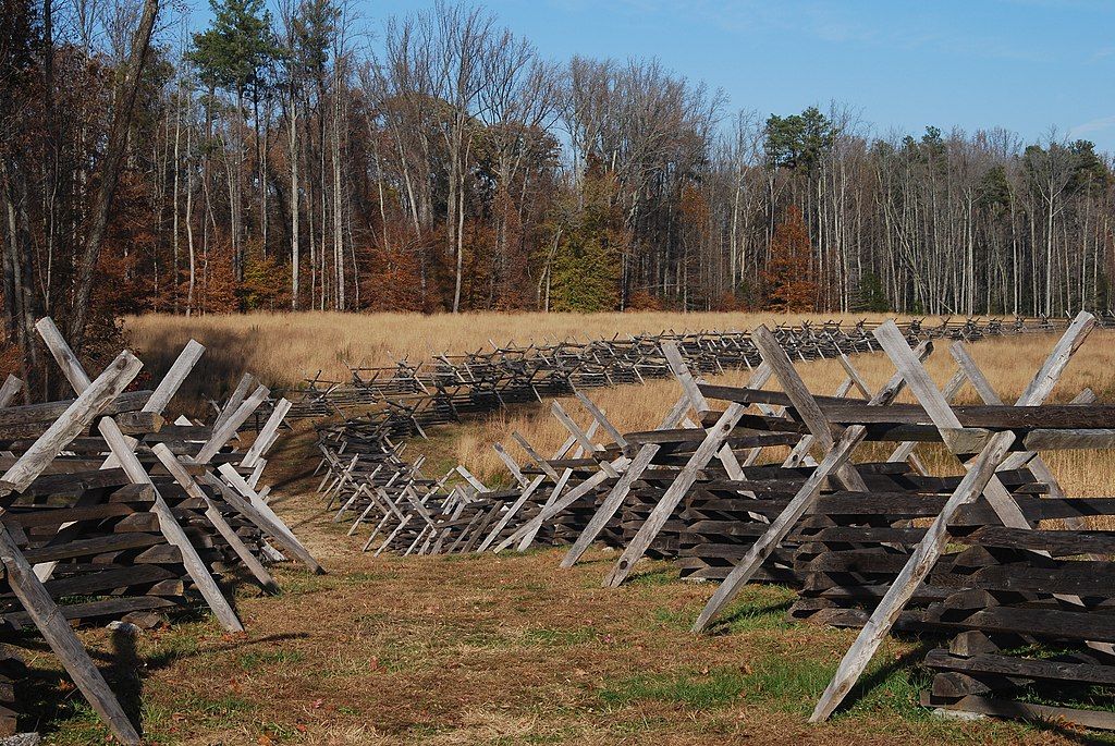 Trail along the Cold Harbor Battlefield Park