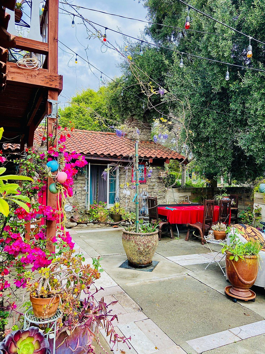 Potted plants at the Magnificent Russian Village District