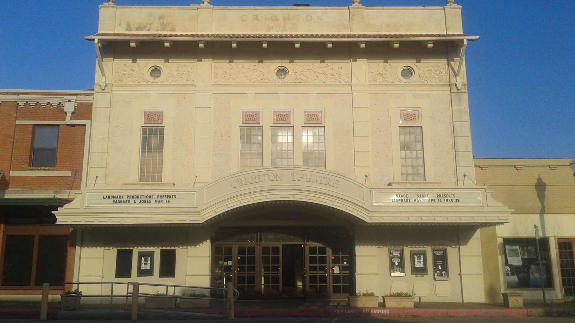 Exterior view of Crighton Theatre at Lake Conroe