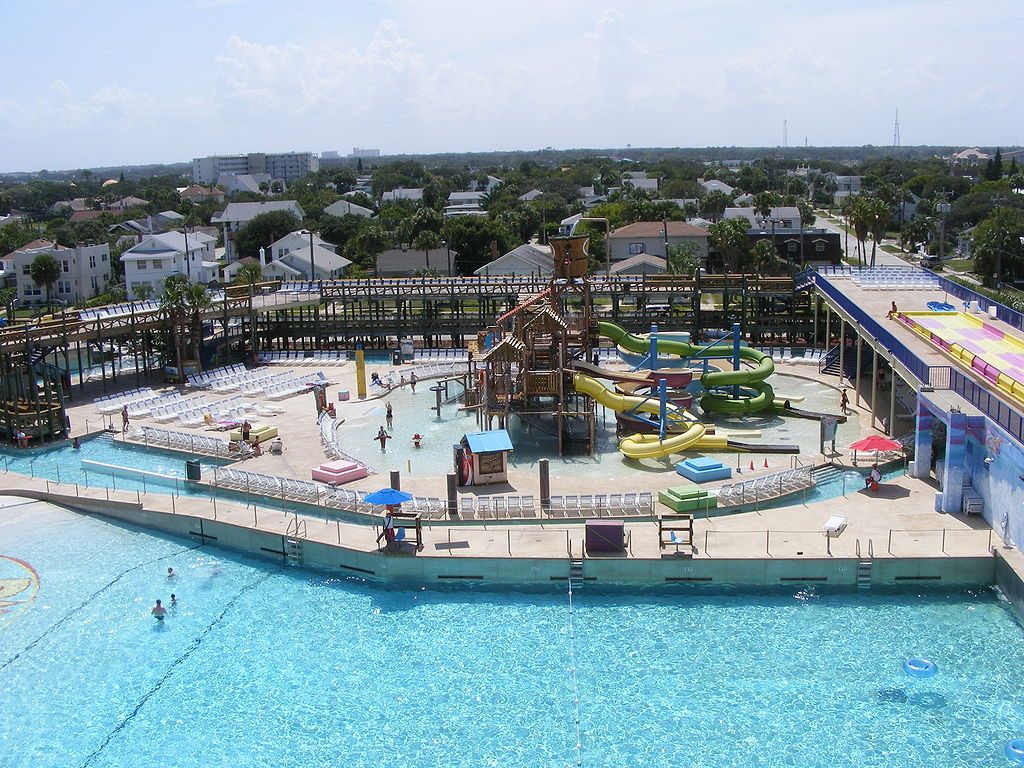 Water rides at Daytona Lagoon