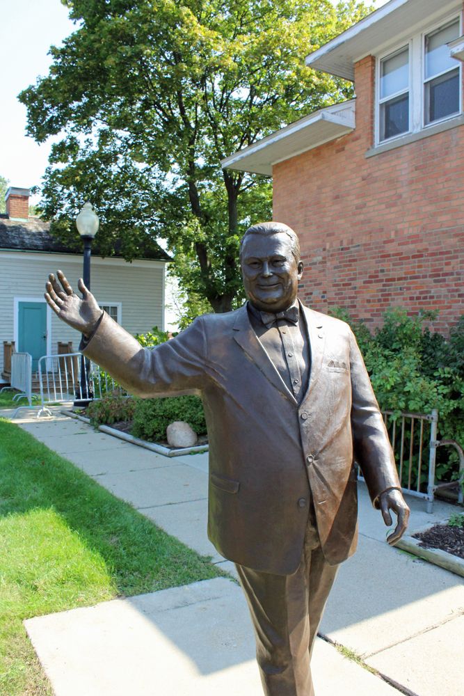 Statue placed outside the Dearborn Historical Museum