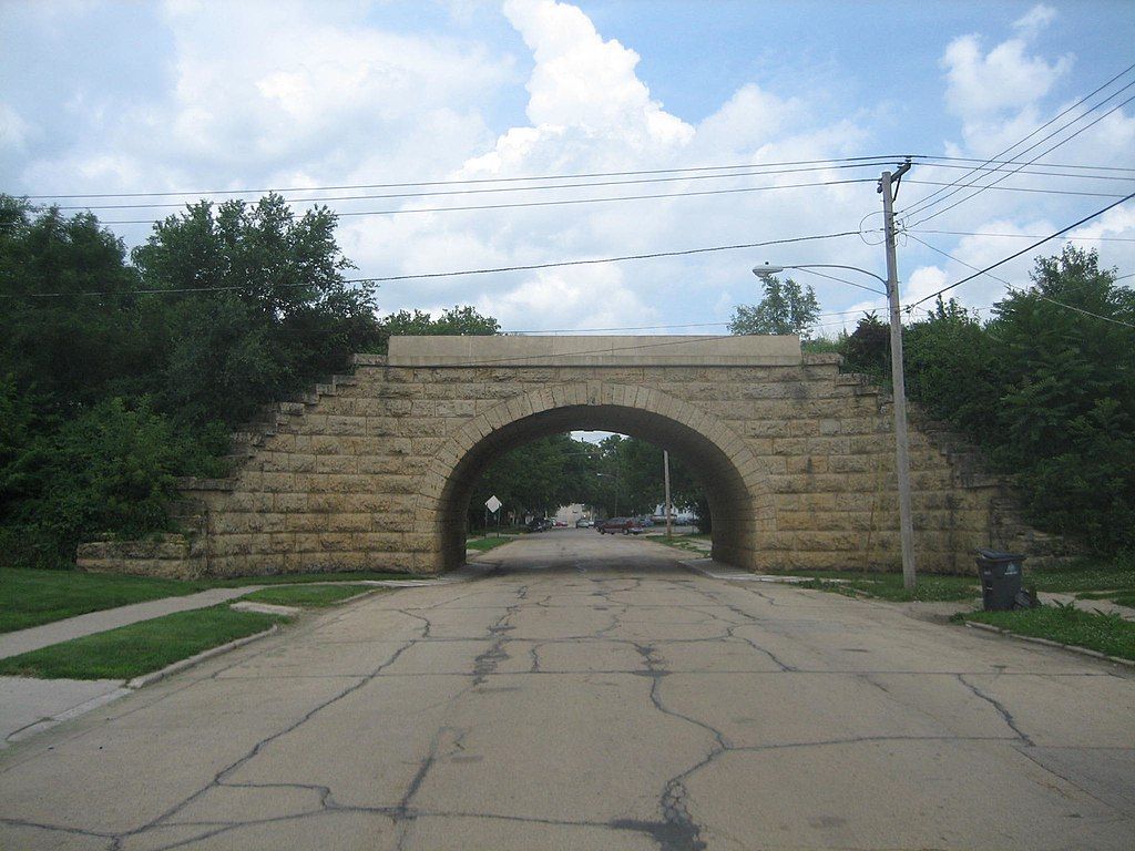 2nd street's stone arch bridge