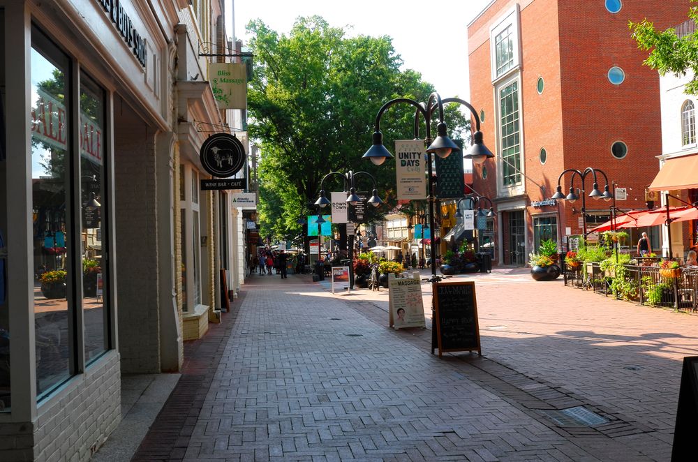 Shops at Downtown Mall