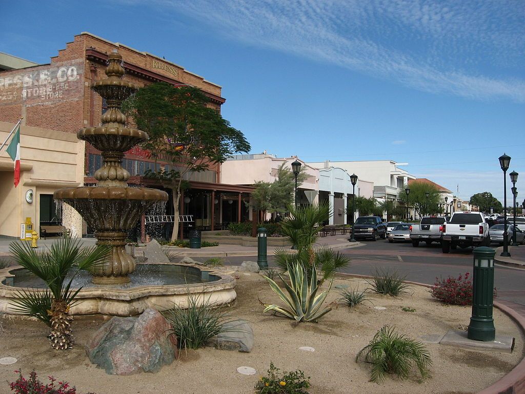 A water fountain along Downtown Yuma