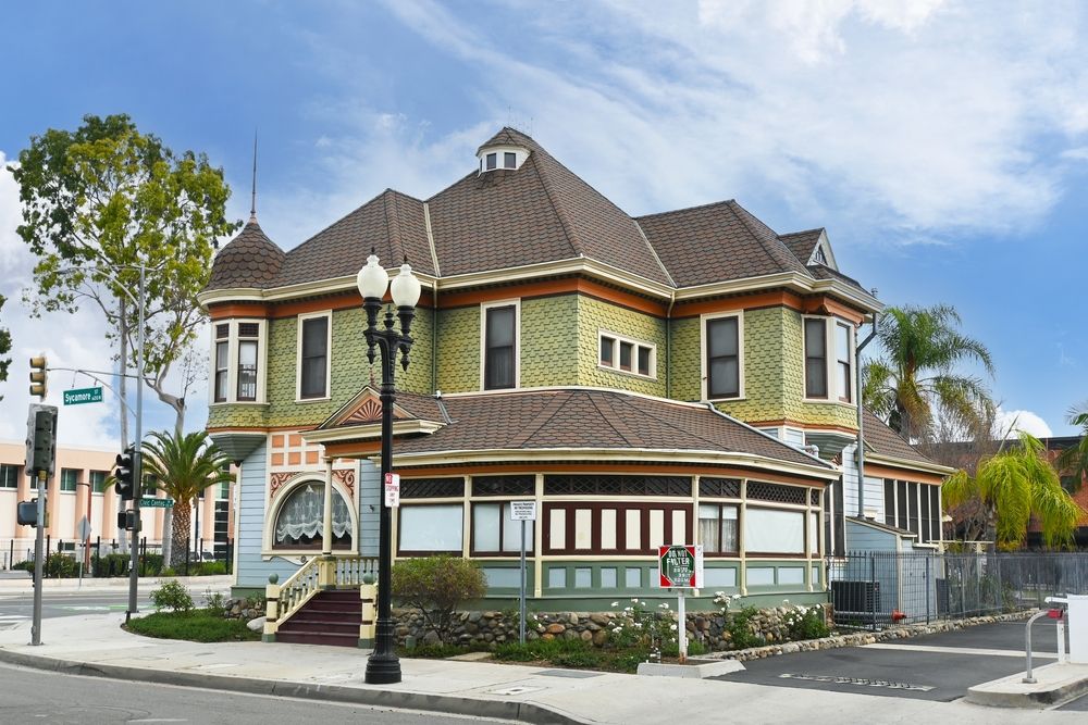 Exterior view of Dr. Willella Howe-Waffle House and Medical Museum
