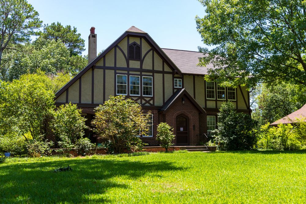 Exterior view of Eudora Welty House and Garden