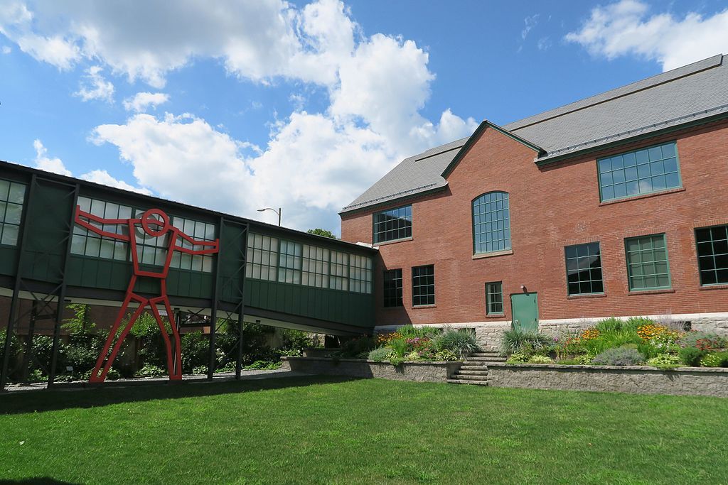 View of Fitchburg Art Museum