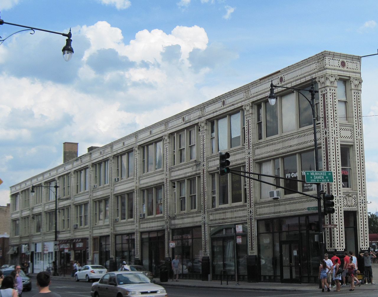 Exterior of Flat Iron Building