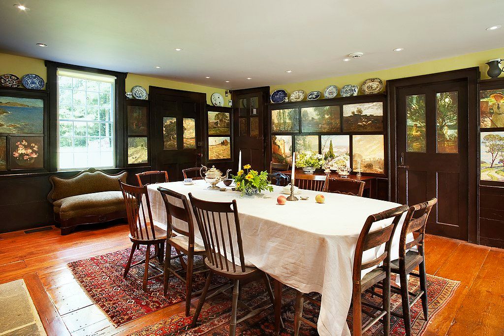 Dining room at Florence Griswold Museum