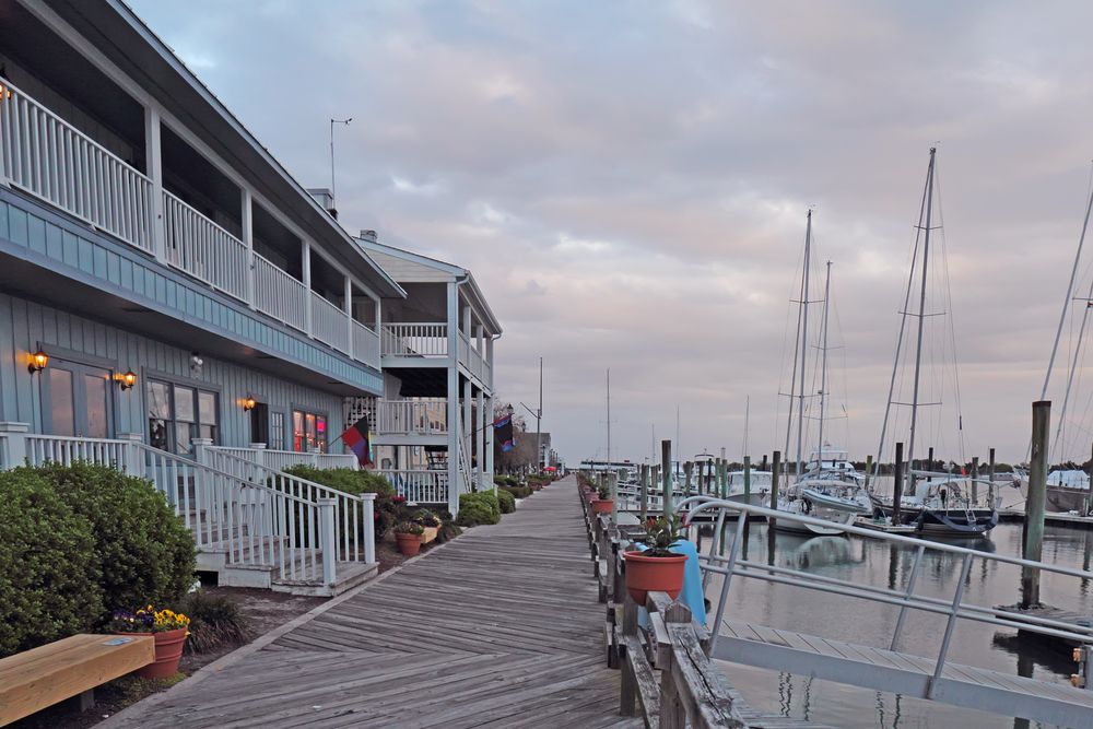 Dock at Front Street