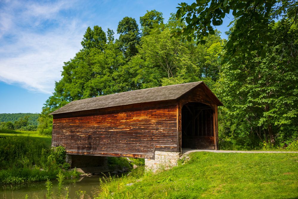 Hyde Hall in Glimmerglass State Park