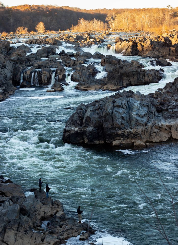 Fishers at the Great Falls Park during Fall