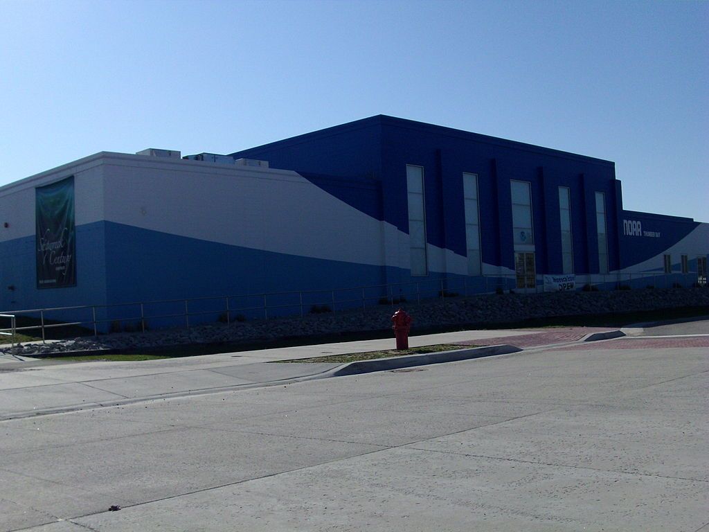 Exterior view of Great Lakes Maritime Heritage Center