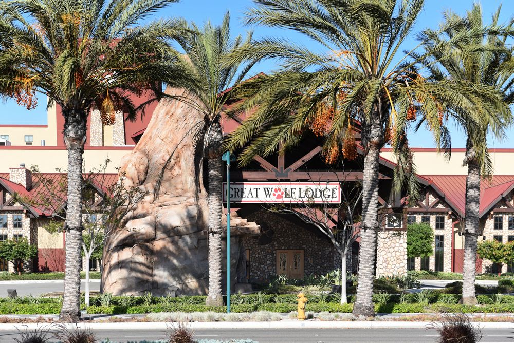 Exterior view of the Great Wolf Lodge Water Park