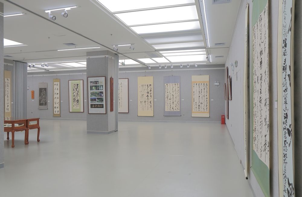 Art on the walls of Guilin Art Museum