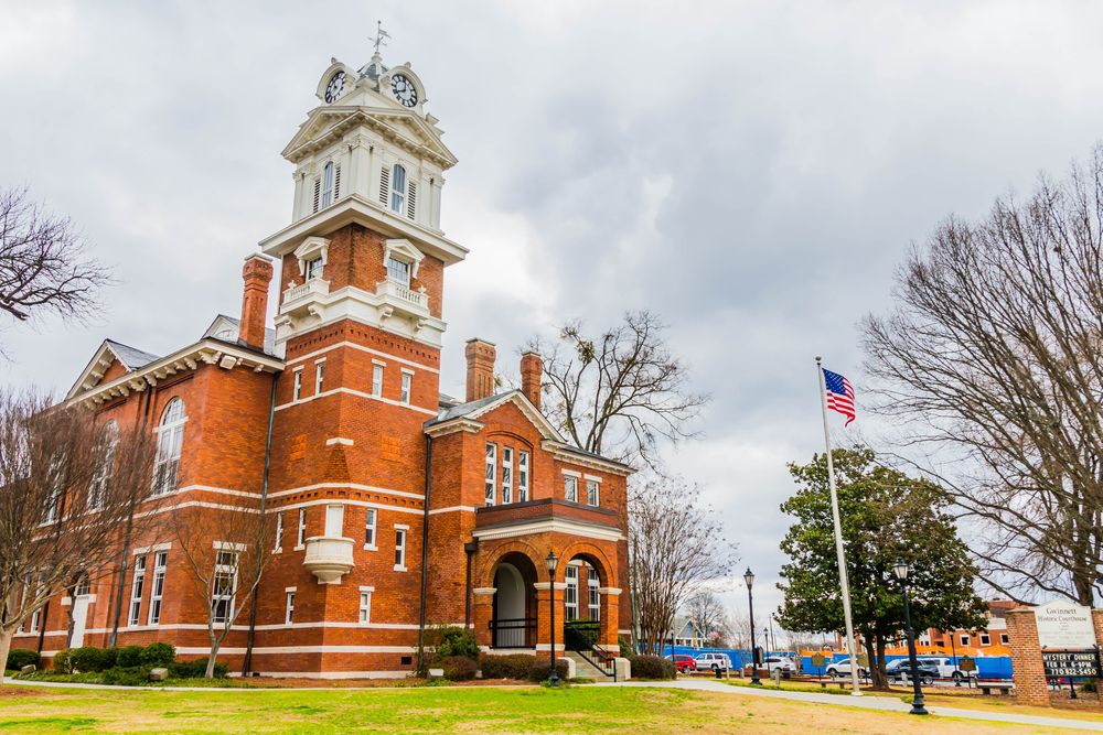 Side view of the Gwinnett Historic Courthouse
