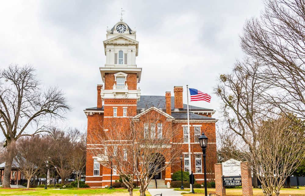 Front view of Gwinnett Historic Courthouse