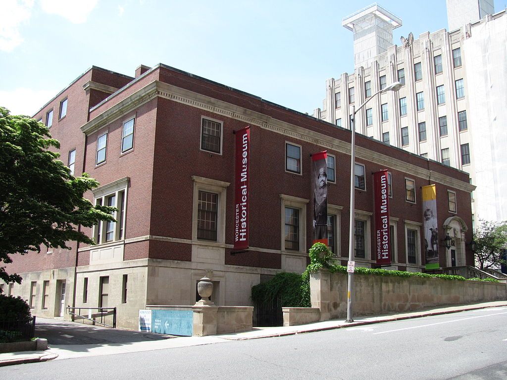 Exterior of Worcester Historical Museum