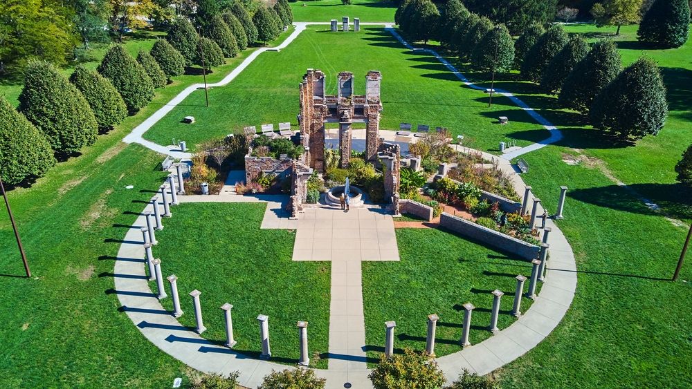 Bird's eye view of the ruins in the Holliday Park