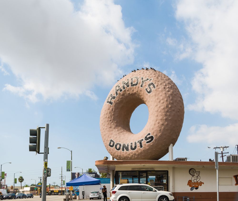 Exterior of Randy’s Donuts