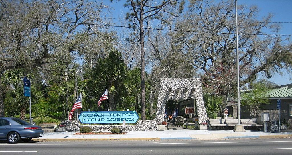 Exterior of Indian Temple Mound museum