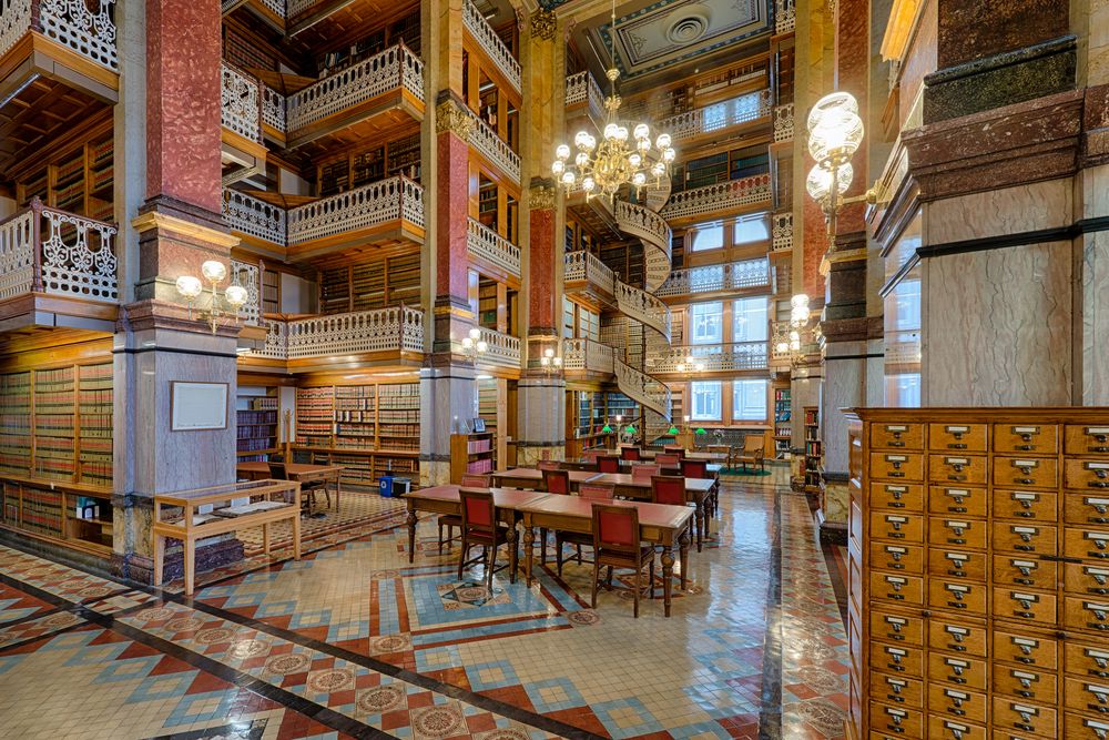 Library at Iowa State Capitol