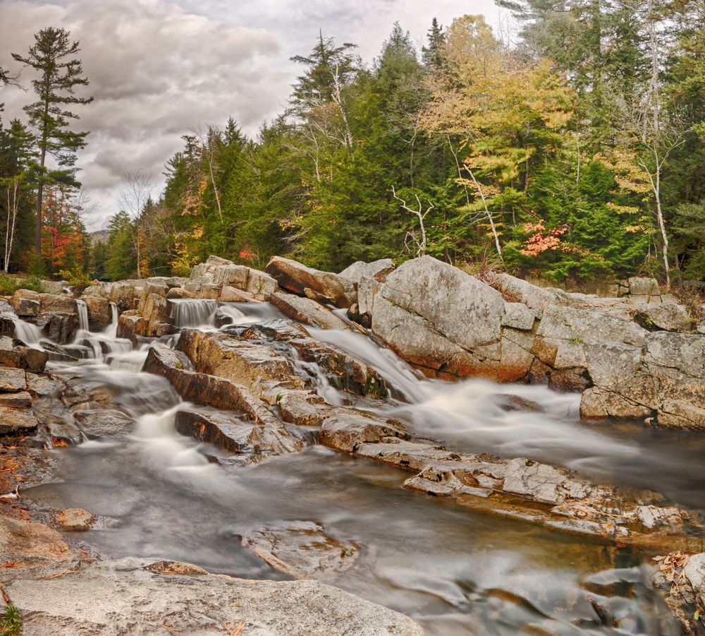 Big rocks near Jackson Falls.