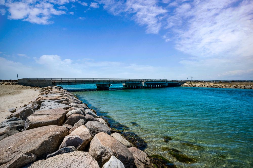 View of the Jaws Bridge